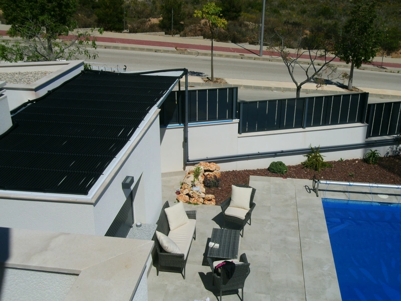 Solar Poolheizung in Spanien selbst gebaut